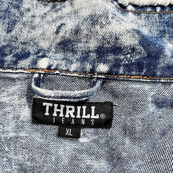Thrill Jean Jacket Women XL Denim Fringe Distressed Crop Fringe I'm Hungry Skull - Picture 3 of 10